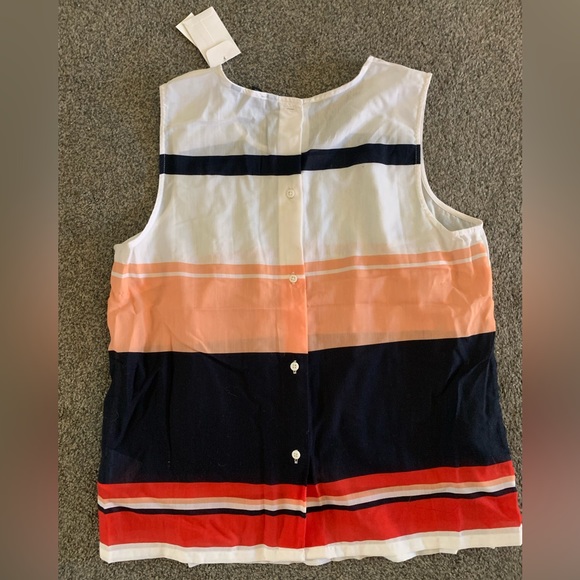 Button back top. - Picture 2 of 5